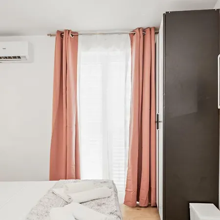 Apartmani Bruna Šibenik Esterno foto